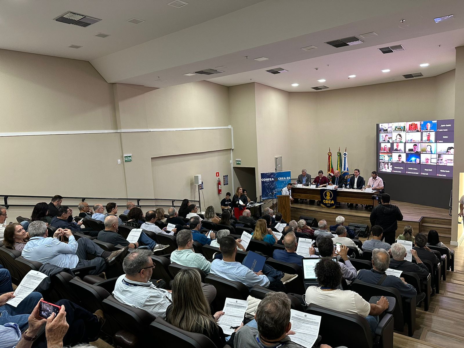 A Plen&aacute;ria ocorreu no formato h&iacute;brido